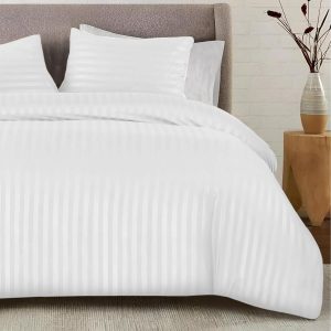Home Mart Outlet Duvet Cover Sets Double Premium Hotel Quality Brushed Microfiber Satin Stripe Quilt Cover Set with Pillowcases Hypoallergenic Ultra Soft Microfiber (White, Double - 200 x 200 cm)