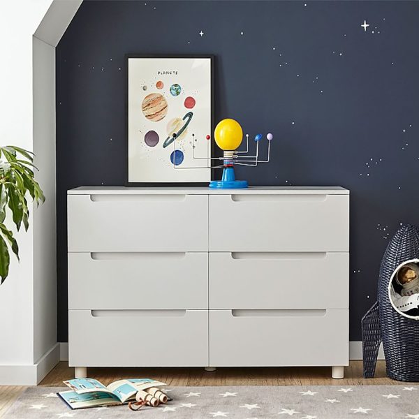 Home Mart Arlen Extra Wide Dresser