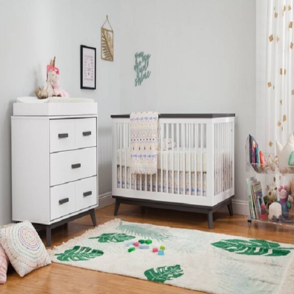 Home Mart Standard 2-Piece Nursery Crib