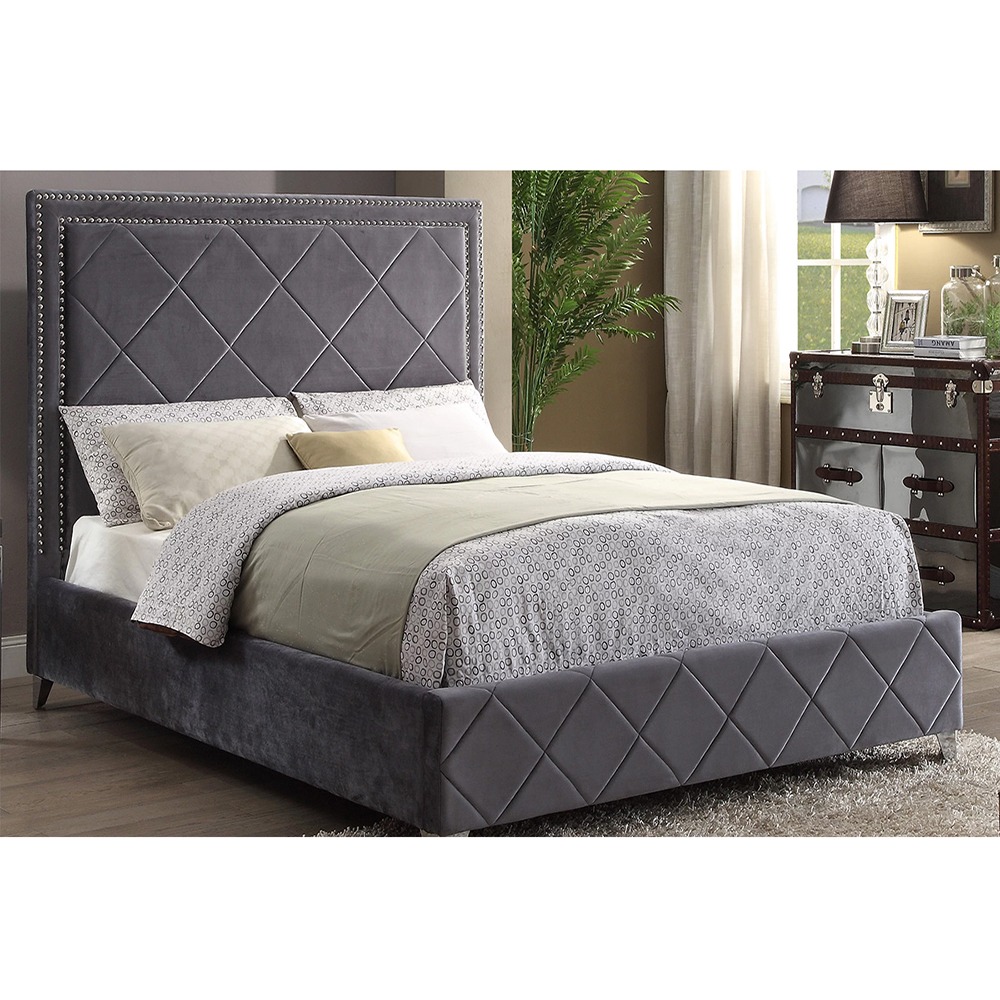 Home Mart Velvet Upholstered Platform Bed - Image 3