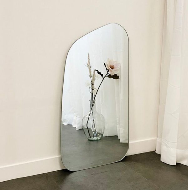 Home Mart Soho Modern Decorative Wall Mirror