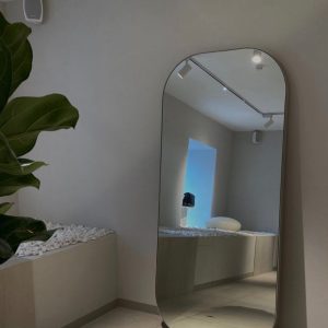 Home Mart Tota Modern Decorative Wall Mirror