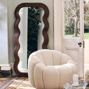 Home Mart Kian Modern Decorative Wall Mirror