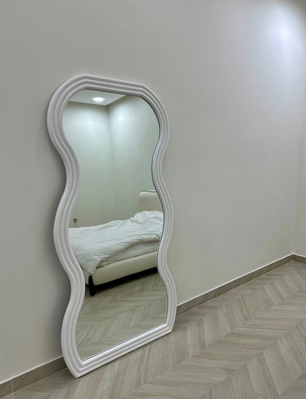 Home Mart Kim Modern Decorative Wall Mirror - Image 3