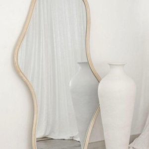 Home Mart Lili Modern Decorative Wall Mirror