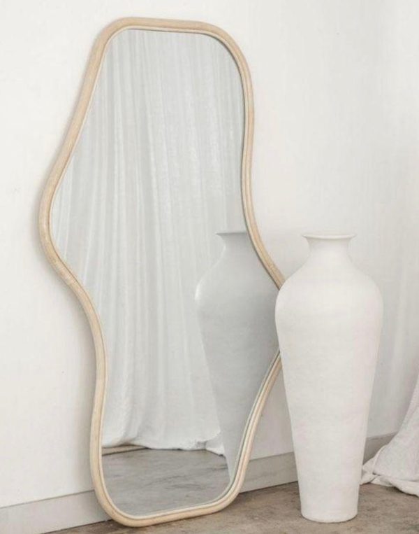 Home Mart Lili Modern Decorative Wall Mirror