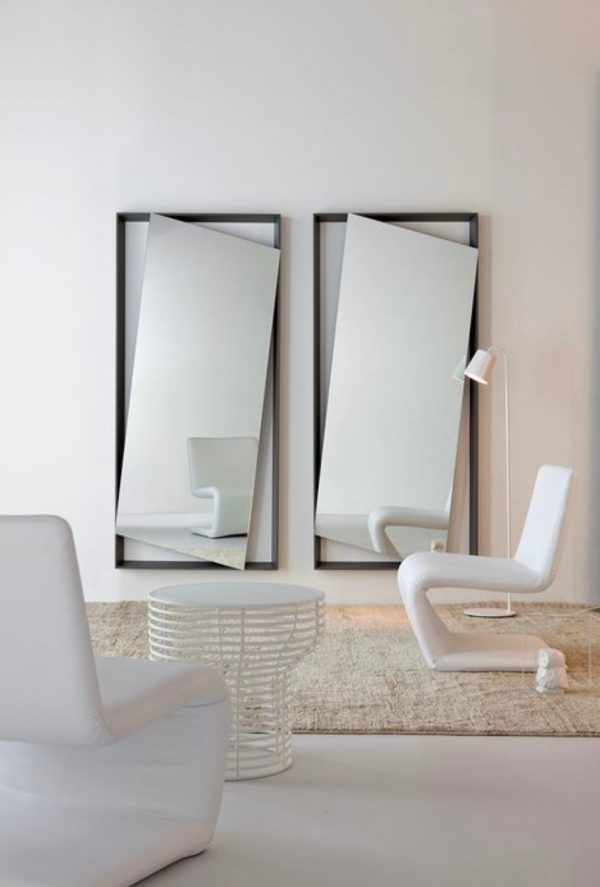 Home Mart Koro Modern Decorative Wall Mirror