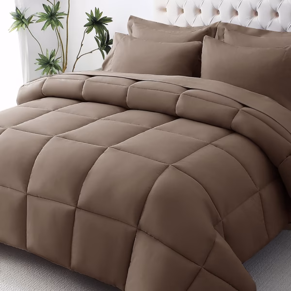 Home Mart Down Alternative 7pcs Comforter Set White – Ultra Soft Microfiber Duvet with 250GSM Filling – King Size 240x260 cm – Lightweight, Breathable & Hypoallergenic Bedding for All Seasons - Image 32